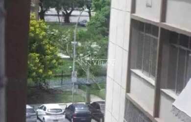 Imagem 4: Apartamento : / Residencial / Glória