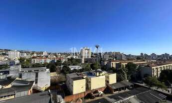 Imagem 3: COBERTURA AMPLA E BEM LOCALIZADA!