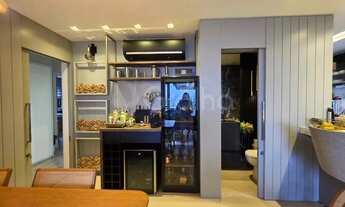 Imagem 7: Cobertura para Venda em Florianópolis, Itacorubi, 3 dormitórios, 1 suíte, 3 banheiros, 3 v