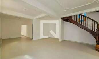 Imagem 3: Casa à Venda - Barro Preto, 6 Quartos, 375 m2