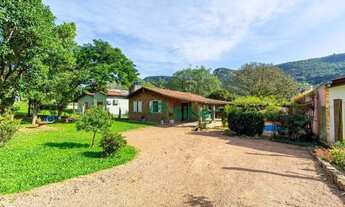 Imagem: Linda chácara com vista para o Itacolomi