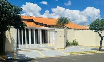 Imagem 2: Casa Zona Sul com piscina à venda!