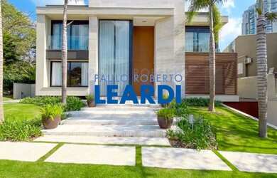 Imagem: CASA EM CONDOMÍNIO - ALPHAVILLE - SP