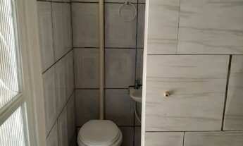 Imagem 5: Agula-se quarto Quarto com aluguel por R$700 /mês