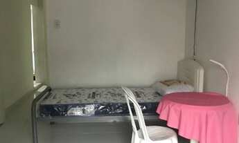 Imagem: Quitinete-quarto e vaga dentro da Ilha do