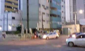 Imagem 2: Apt pra venda excelente local frente ao novo shopping em C.Caiada,Muito bom!