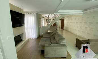 Imagem 2: Casa próximo ao Shopping Anália Franco, com 03 quartos, sendo uma suíte e garagem para 05