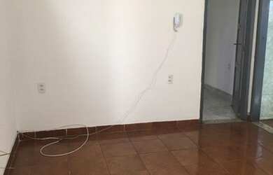 Imagem 2: Apartamento no centro comercial de Ramos, 2 quartos