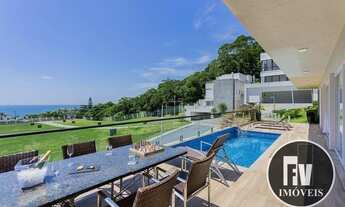 Imagem 2: Mansão no Estaleirinho Vista Mar com 5 Suítes sendo 1 suíte Master á Venda na Praia do Est