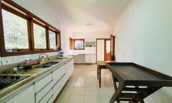 Imagem 7: Casa tipo Chacara isolada de esquina uso como térrea em condomínio fechado Embu das Artes