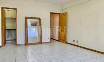 Imagem 6: BOTAFOGO - Sala na Rua Real Grandeza, esquina de Voluntários da Pátria