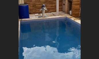 Imagem 6: Casa com piscina