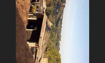 Imagem 4: Lote com barraco