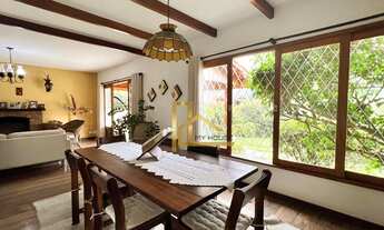 Imagem: Casa com com 3 dormts. (1 suíte com closet