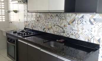 Imagem: VENDO APTO REFORMADO COM 02 QTOS NO COND