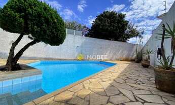 Imagem 5: CASA PADRÃO COM 3 QUARTOS, 1 SUÍTE E EXCELENTE LOCALIZAÇÃO, À VENDA NO BAIRRO SANTA AMELIA