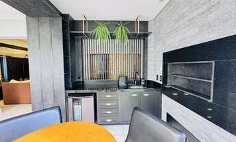 Imagem 3: 2 DORMITÓRIOS E SACADA COM ESPAÇO GOURMET + VISTA MAR!