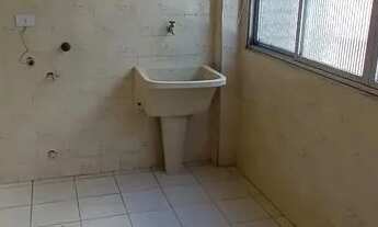 Imagem 2: Excelente imóvel no Marapé 02 dt, 02 banheiros + dep