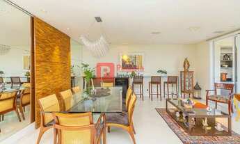 Imagem 3: Apartamento à venda, com 180m² de área útil, com 3 dormitórios sendo 3 suítes e com 3 vaga