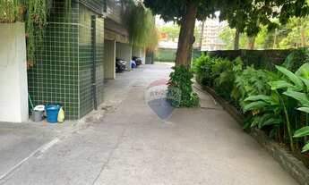 Imagem 2: Apartamento Em Frente ao Parque da Jaqueira com 3 Quartos à venda - Jaqueira - Recife/PE