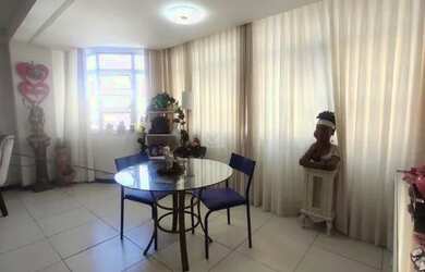 Imagem 4: Apartamento amplo com 178m² no bairro Grageru