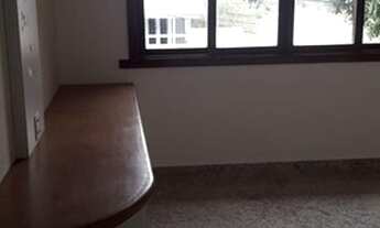 Imagem 2: Casa duplex com 3 quartos e 6 vagas de garagem