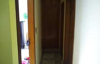 Imagem 5: Casa 3 quartos uma rua fas a divisa com BH