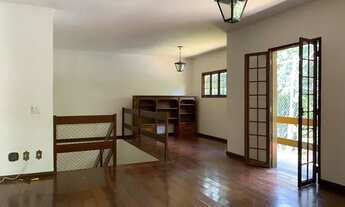 Imagem 6: Casa de condomínio para aluguel tem 240 metros quadrados com 3 quartos