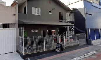 Imagem: BALNEÁRIO CAMBORIÚ - Casa Padrão - CENTRO