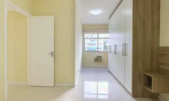 Imagem 3: Apartamento para venda possui 66 metros quadrados com 2 quartos em Anil - Rio de Janeiro