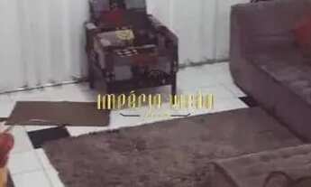 Imagem: Sobrado com 2 quartos à venda no bairro