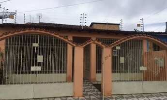 Imagem: Casa no Centro de Bragança com 200m²