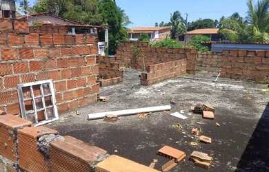 Imagem 2: Vende-se na casa da ilha de Coroa