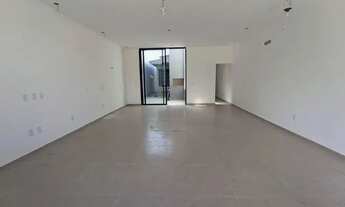 Imagem 6: Elegante casa geminada localizada no centro de Xangri-lá, com 3 dormitórios