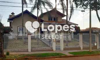 Imagem 5: Casa térrea com 500m2 de construção e terreno de 1.000m2, 4 suítes, varanda gourmet, próxi