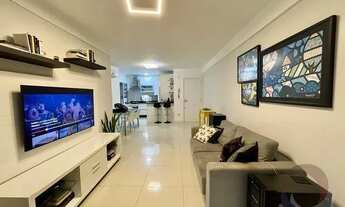 Imagem 6: Apartamento para Venda em Florianópolis, Jurerê, 2 dormitórios, 1 suíte, 2 banheiros, 1 va