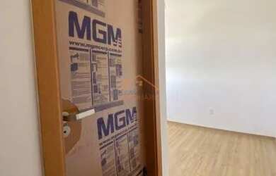 Imagem 3: Apartamento 2 quartos sendo um com suíte, elevador e piscina em condomínio fechado