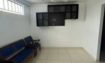 Imagem 2: ALUGO EXCELENTE CASA DE 2/4 SENDO 1 SUÍTE C/ PORTÃO ELETRÔNICO NA CONDOR