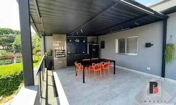 Imagem 2: Sobrado a Venda de 200m² 3 dormitórios 3 banheiros 3 vagas cobertas. Imóvel esta mobiliad