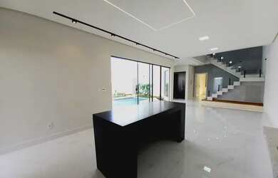 Imagem 4: Linda Casa Duplex no Passaredo 4 Suites Piscina c Cascata