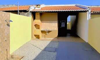 Imagem 3: Venda de Casa Enorme no Ancuri com 3 Quantos 3 Garagem - Mais informações