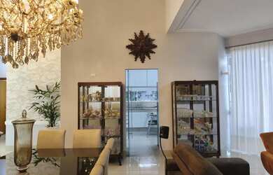 Imagem 4: Casa em Condomínio para Venda em Presidente Prudente, Parque Residencial Damha III, 4 dorm