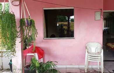 Imagem 4: Vendo ou troco Casa com 2 dormitórios