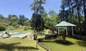 Imagem 2: Chácara Colonial à Venda em Nazaré Paulista SP