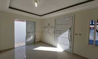 Imagem 3: Oportunidade - Casa Sobrado - Jardim Ismênia - 4 Dormitórios - 250m²