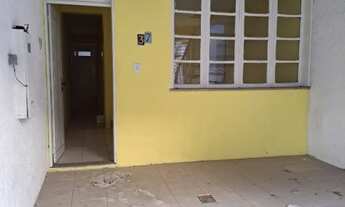 Imagem: VENDO CASA NA VILA TETA - SÃO BRÁS - PODENDO