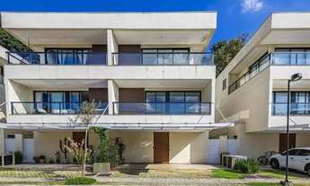 Imagem 2: Casa à venda em Santana de Parnaíba, Alphaville, com 4 suítes, com 214 m², Alpha House 1