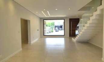 Imagem 7: CASA TÉRREA COM 268M² - 3 SUÍTES - CINEMA - PISICNA - ÁREA GOURMET - AMPLA VARANDA - 4 VAG