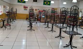 Imagem 4: RESTAURANTE Galpão / depósito com venda por R$145.000