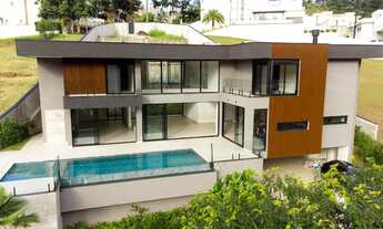 Imagem 2: Casa no condomínio Residencial Campos do Conde para venda com 5 quartos, sendo 4 suítes